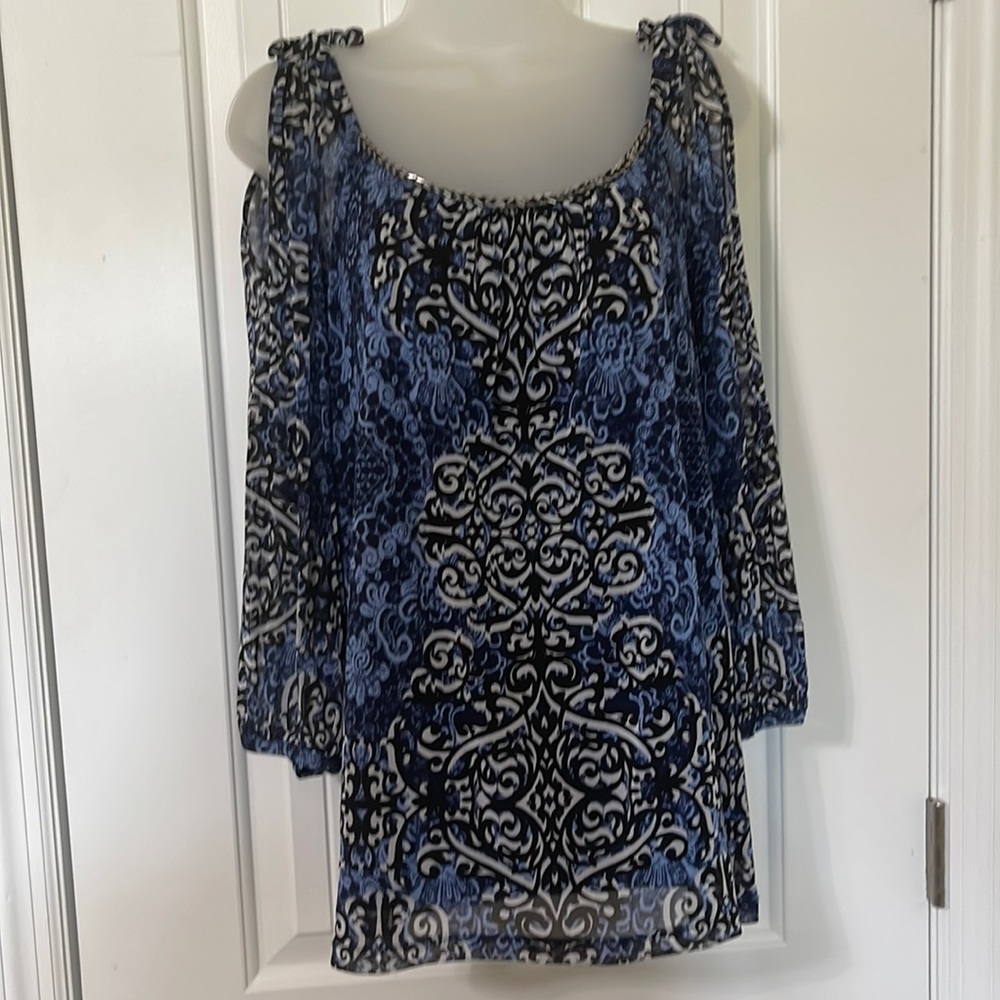 INC International Concepts Blue/Black Cold Shoulder Shirt. Size Large.